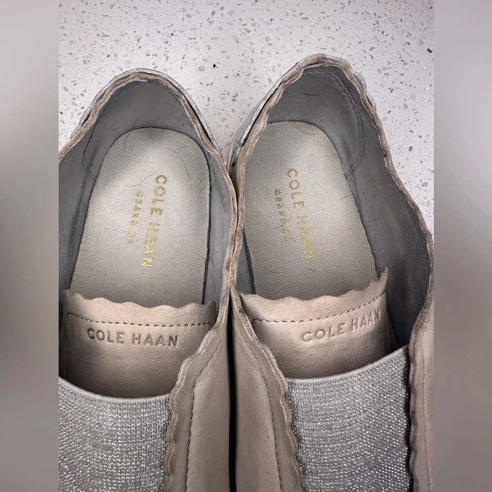 COLE HAAN Grand Crosscourt Scallop Slip-On Leather Shoes Women's Size 9B - Picture 6 of 10